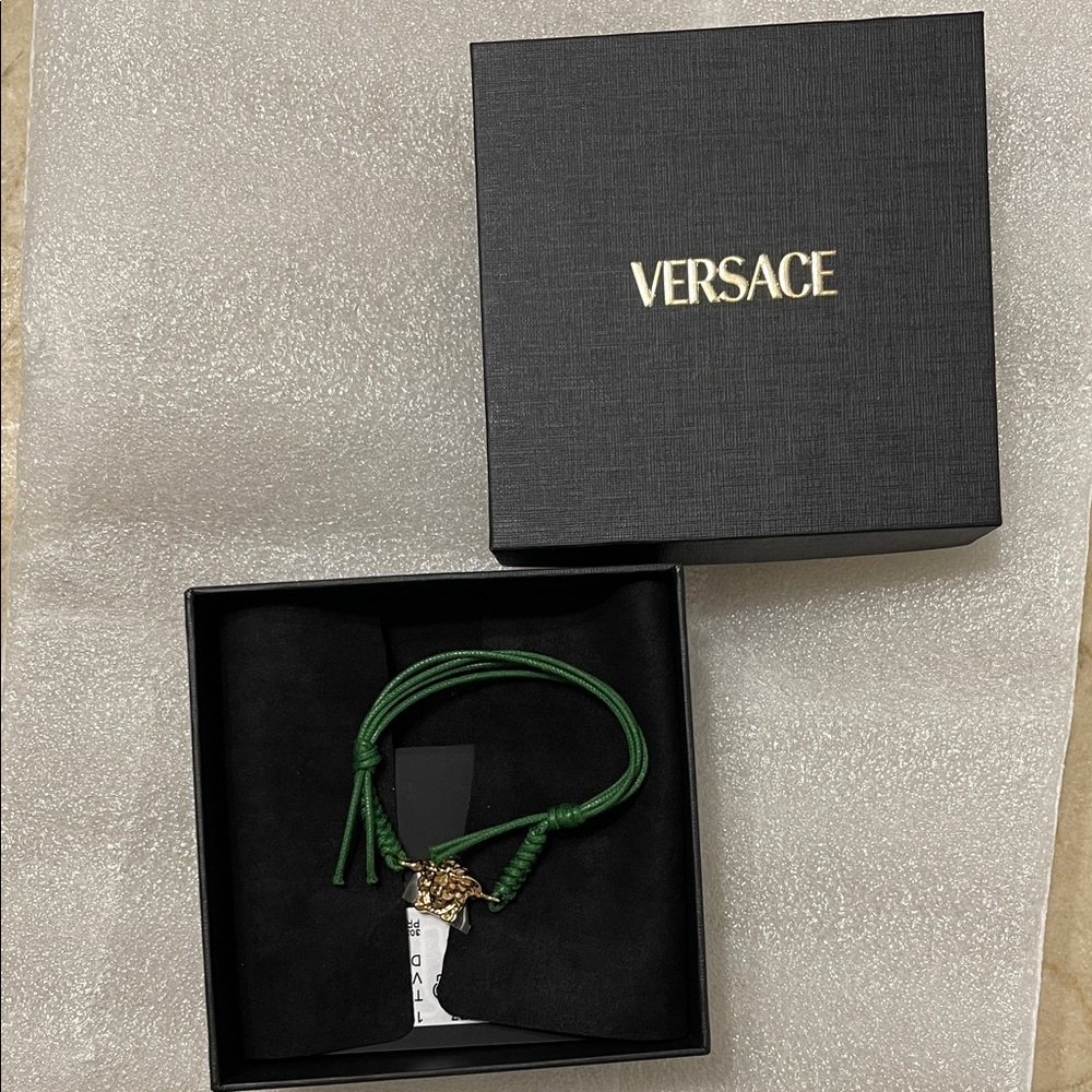 NEW ✨VERSACE - Green cotton braided bracelet with nexus logo - 💯AUTHENTIC